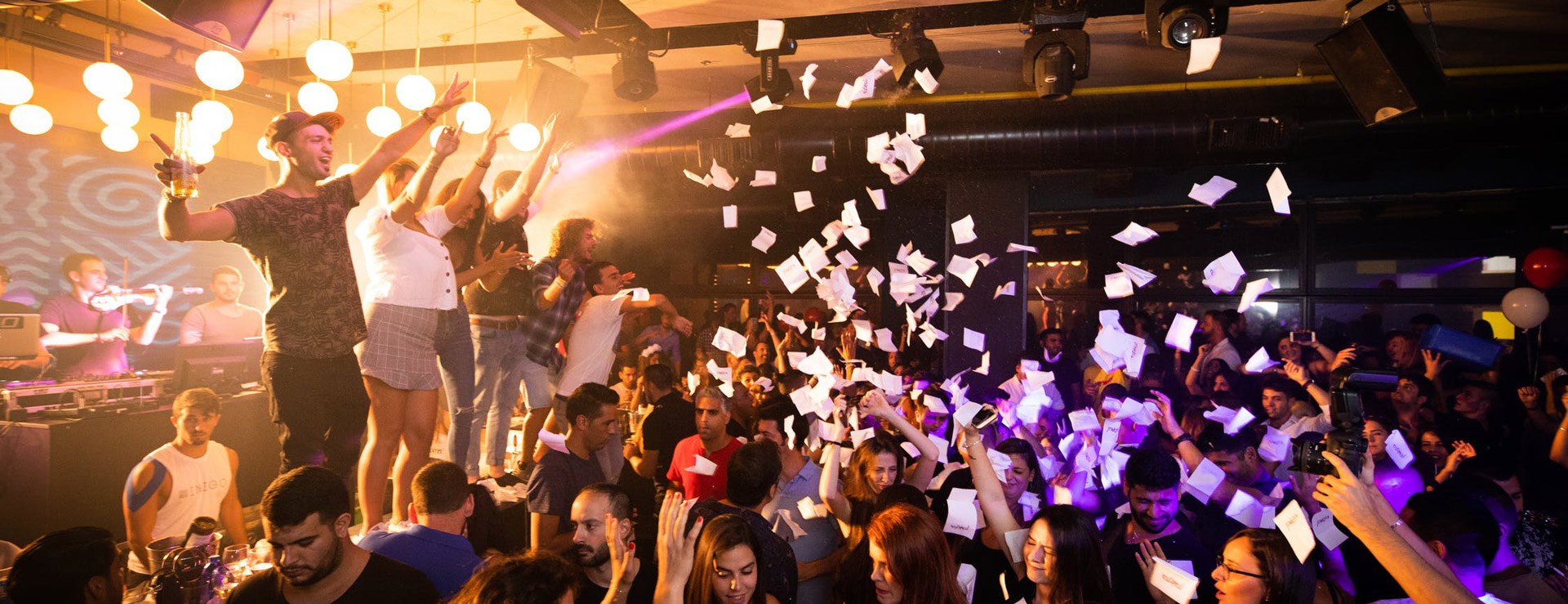 MyFest svetainėje publikuota renginio akimirka su susirinkusiais žmonėmis